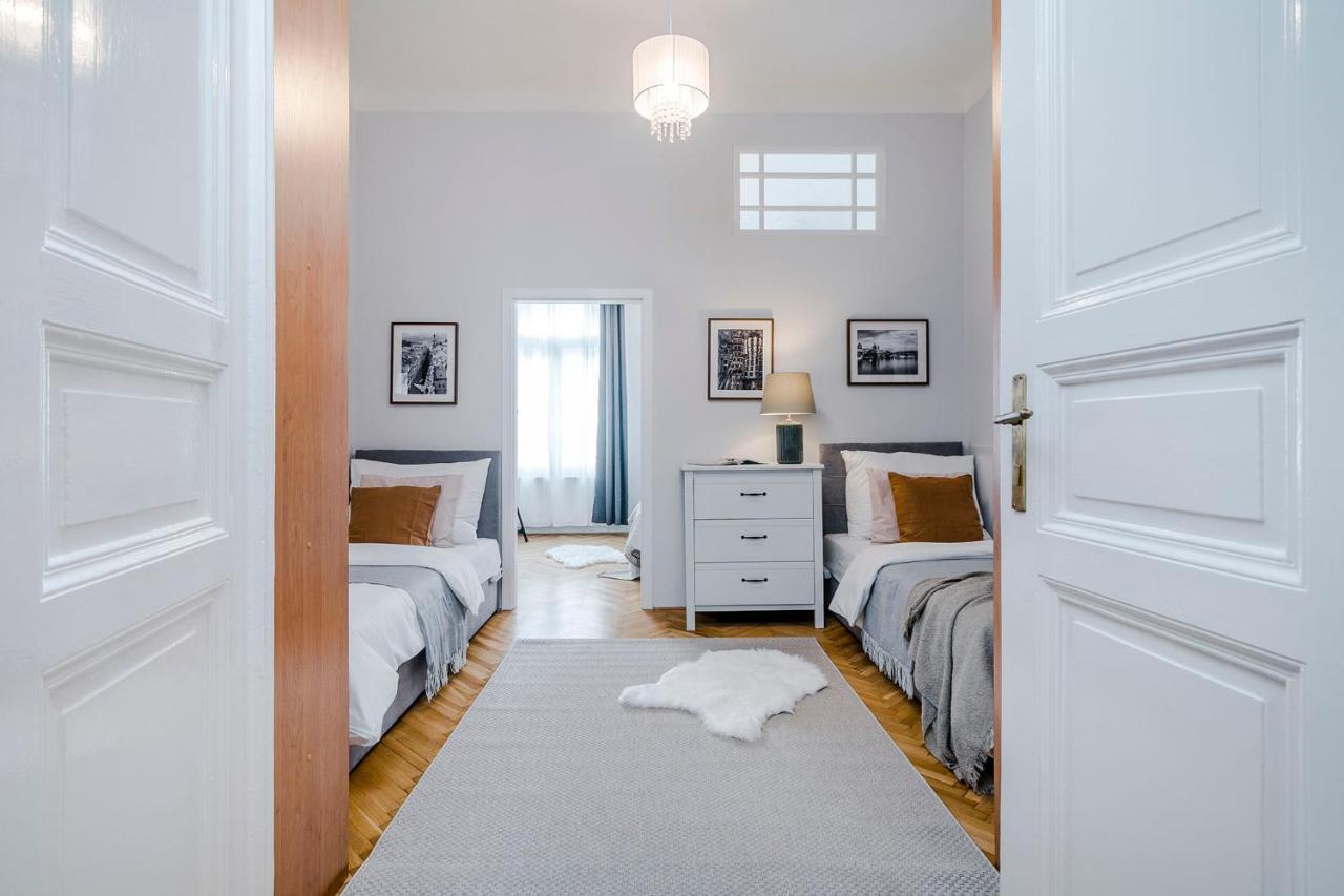 Florenc Apartments Prague 1 By Michal&Friends Ngoại thất bức ảnh