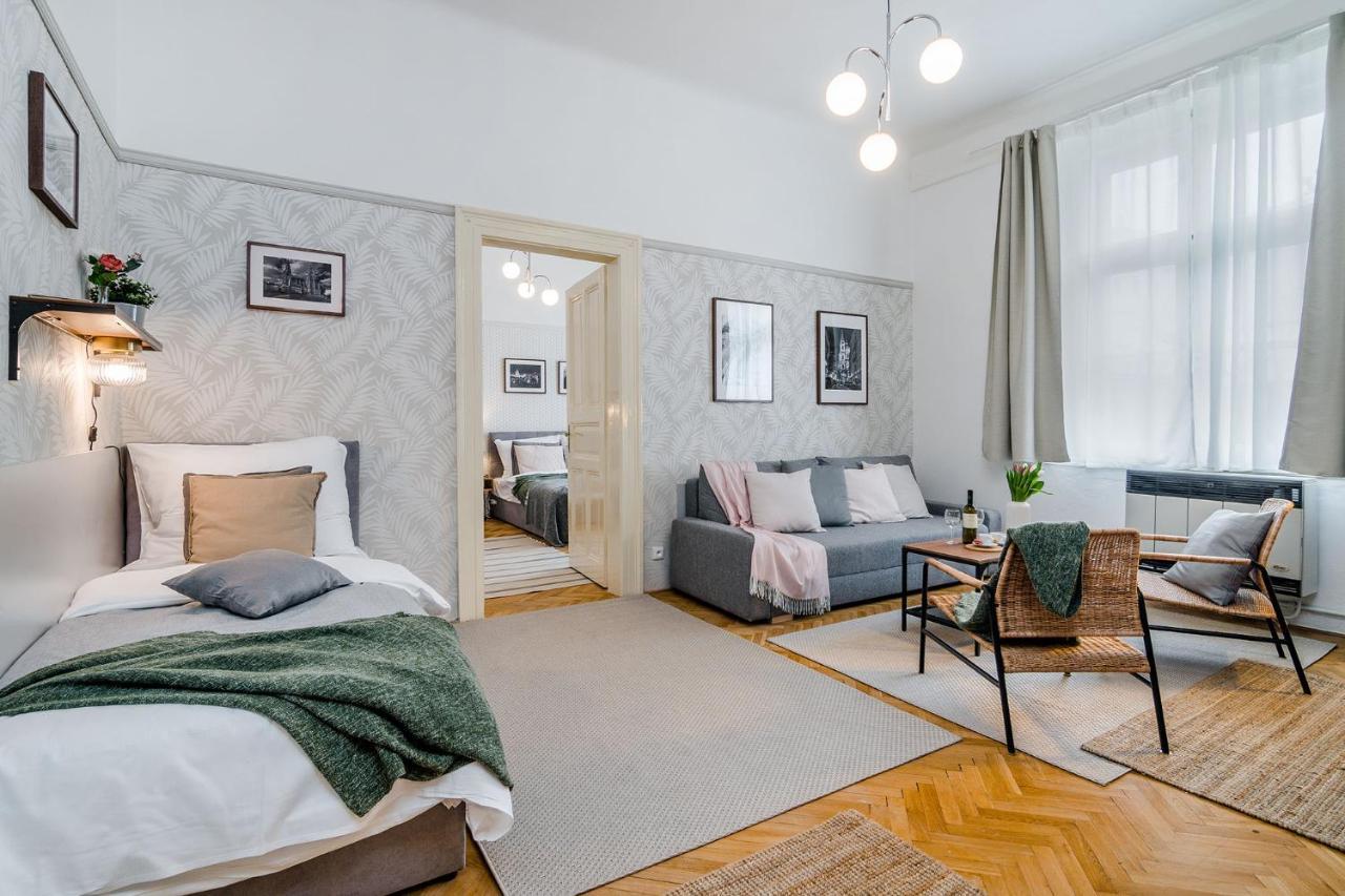 Florenc Apartments Prague 1 By Michal&Friends Ngoại thất bức ảnh