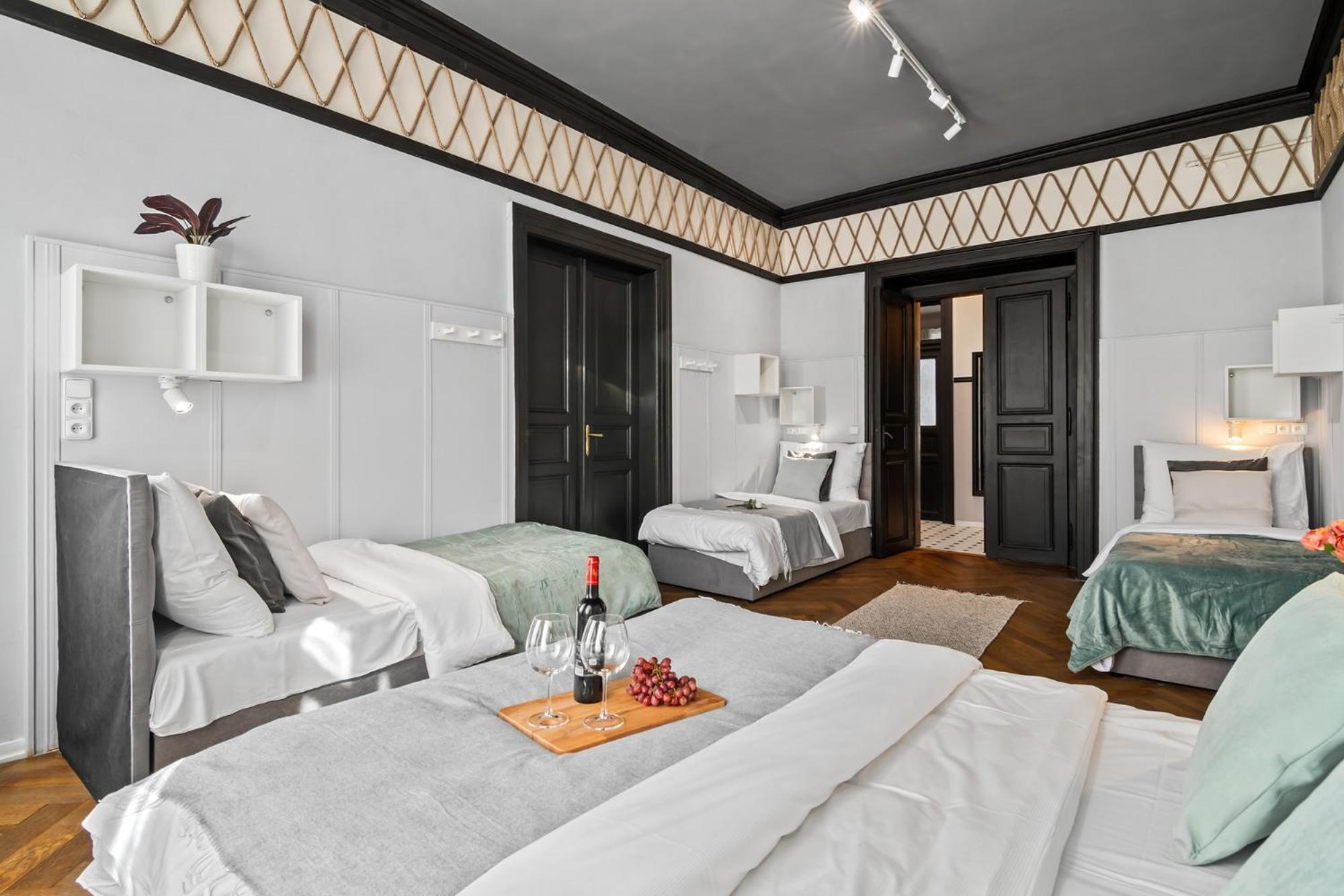 Florenc Apartments Prague 1 By Michal&Friends Ngoại thất bức ảnh